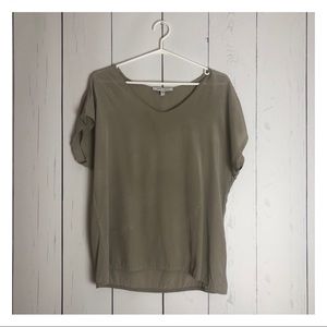 Judith & Charles Women’s Blouse